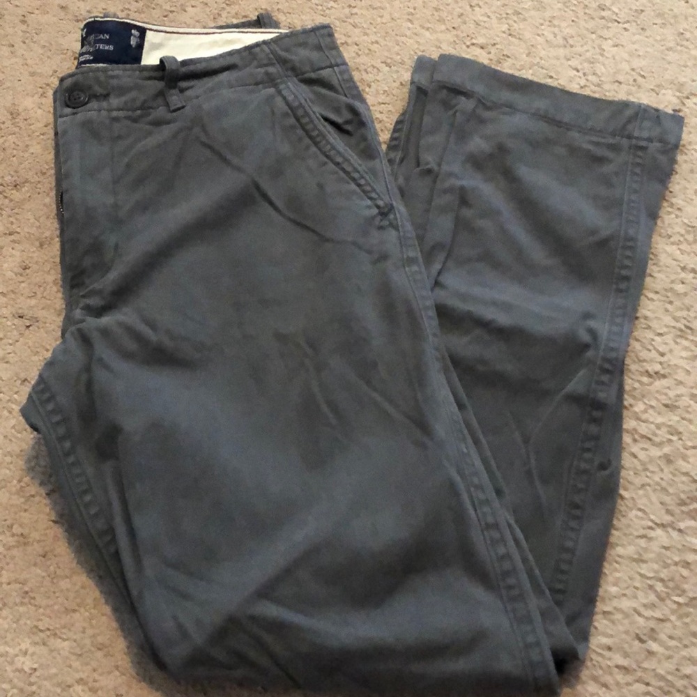American eagle grey chino pants